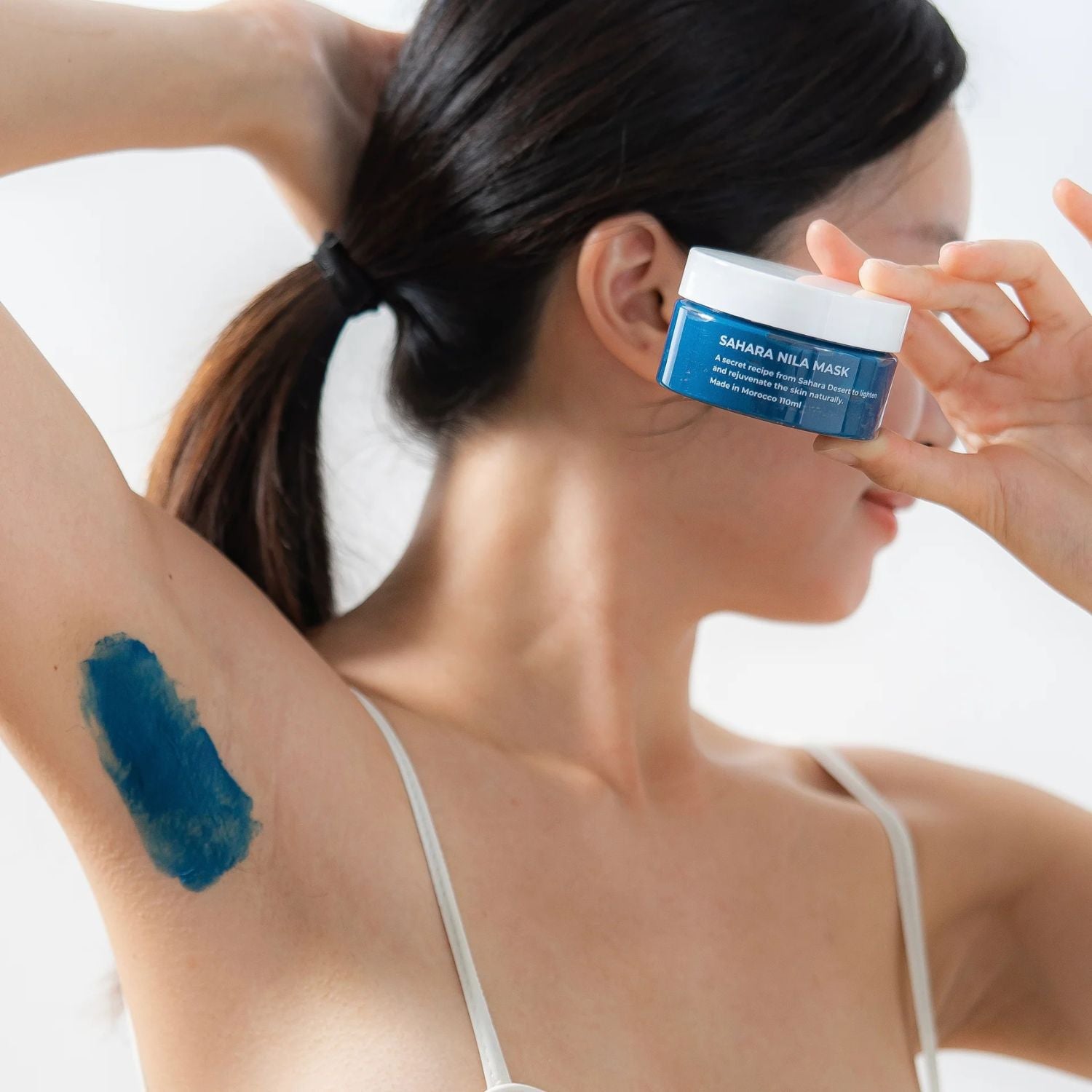 Blue Nila Gesichtsmaske, aufhellende und gleichmäßige Hauttonbehandlung